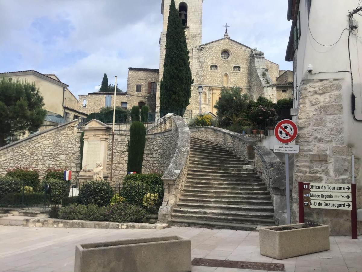 Bed and Breakfast La Begude Des Alpilles Orgon Екстер'єр фото